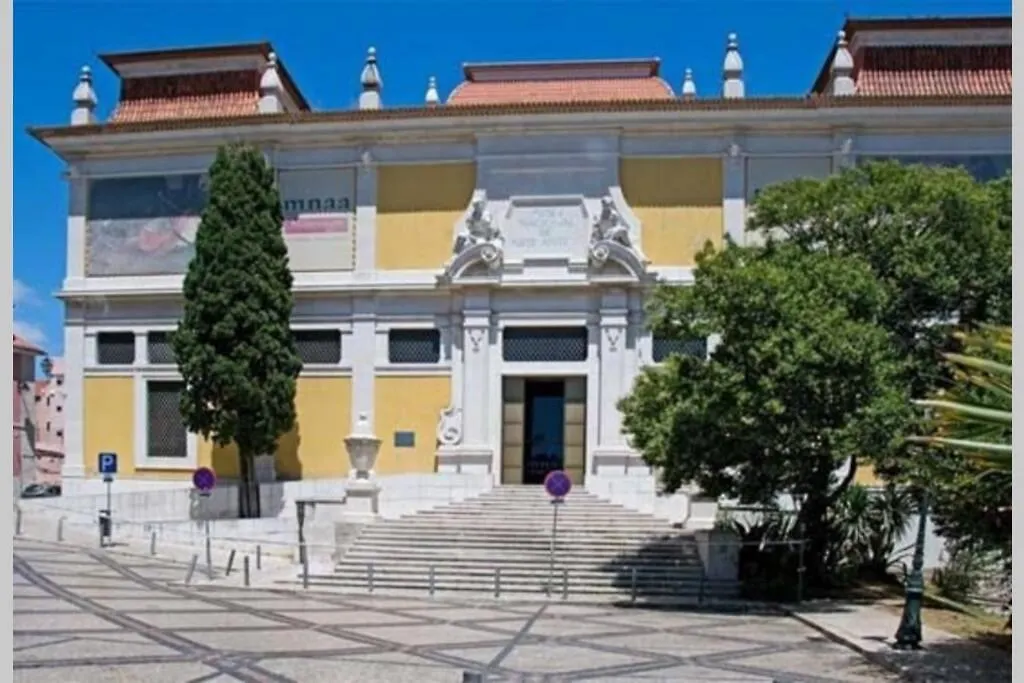Apartamento Two Bedroom Cozy Flat By River In Quiet Art Zone Lisboa
